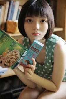 草草爽在线视频,轻松愉悦的娱乐体验